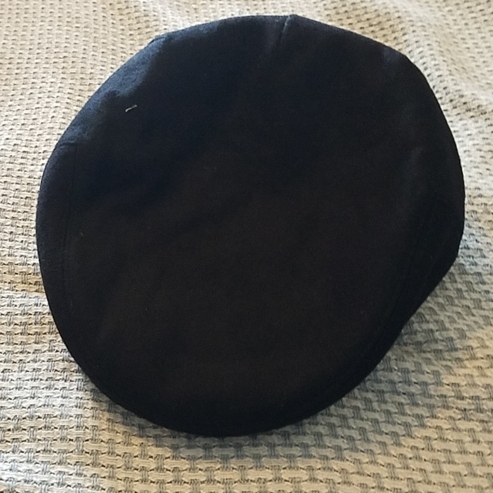 Epoch men's black hat